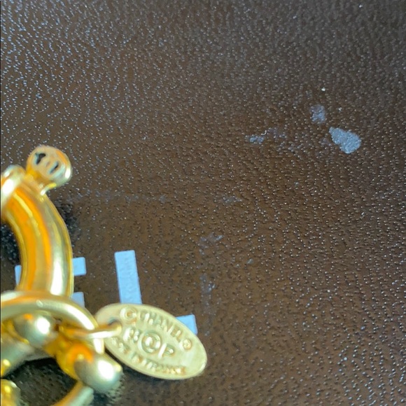 CHANEL (Authentic) Vintage
